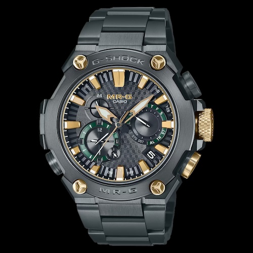 casio MRG-B2000BG-3A from the front 