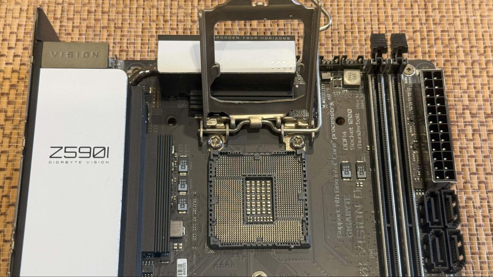 How to install a motherboard