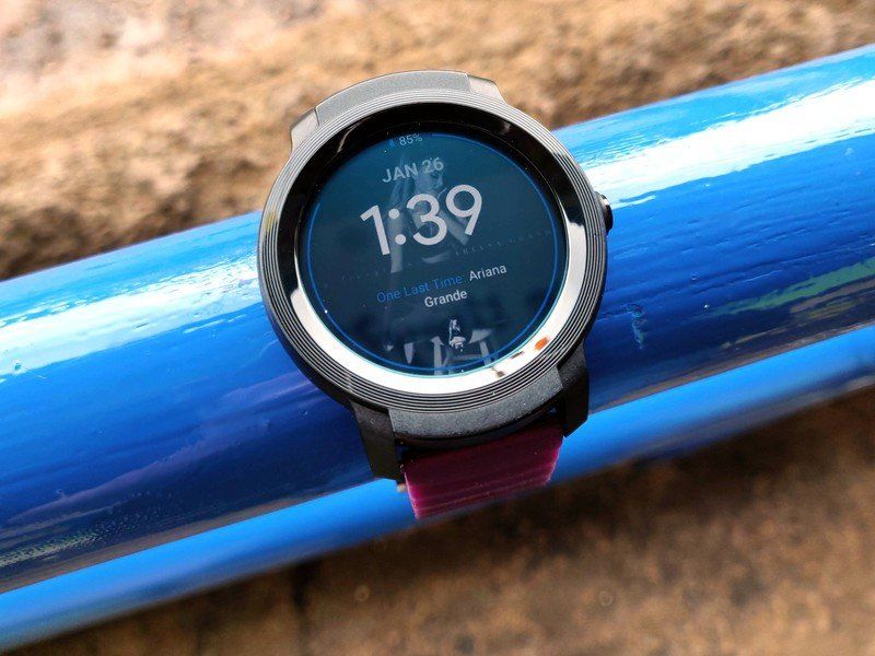 A bold blue look for the E2