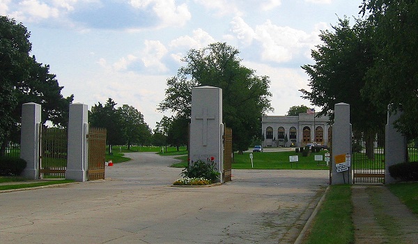 resurrection cemetery