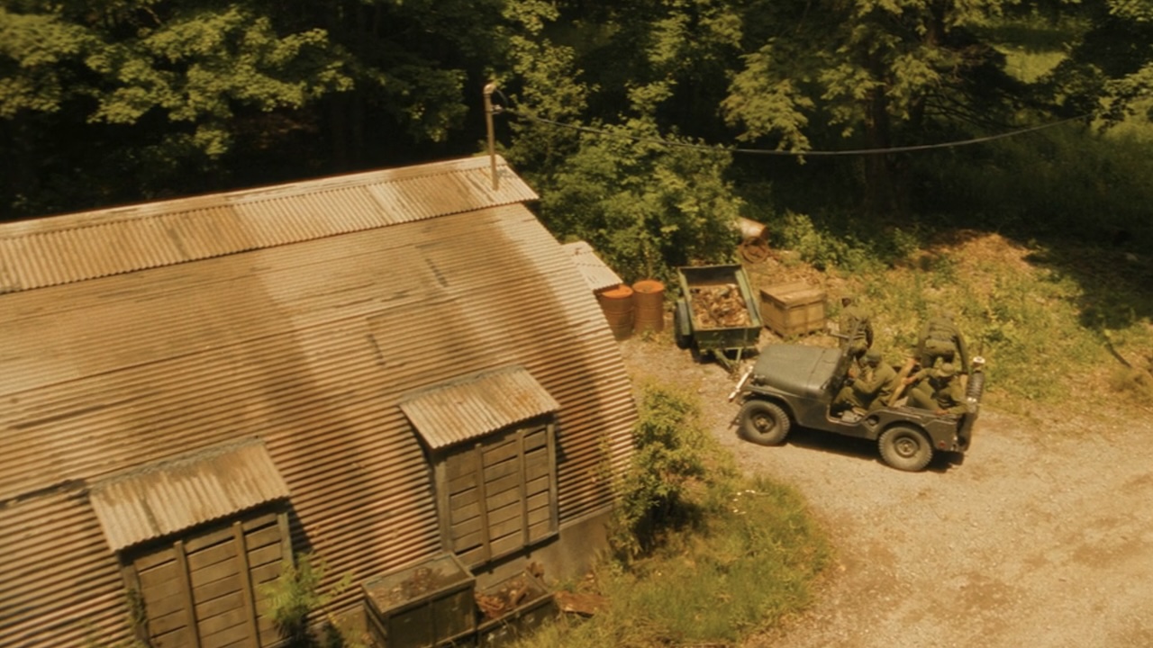 Soldiers arriving at building of future Black Spot in IT: Welcome to Derry Episode 4