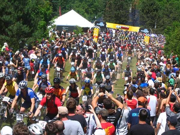Massive crowds for the start