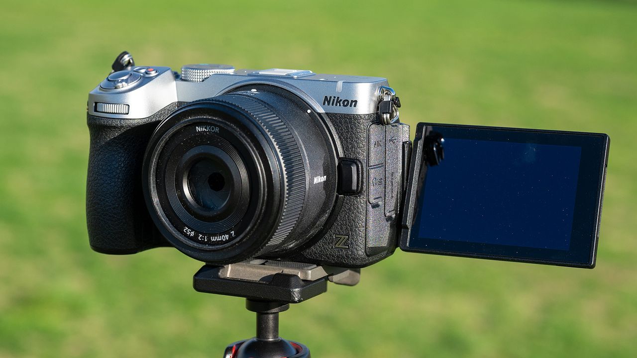 Nikon Z5IIC on a green background