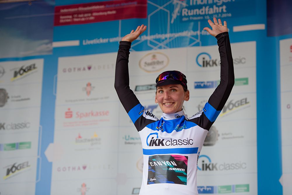 Lisa Brennauer continues to lead the best German classification at Th&uuml;ringen Rundfarht 2016 - Stage 5