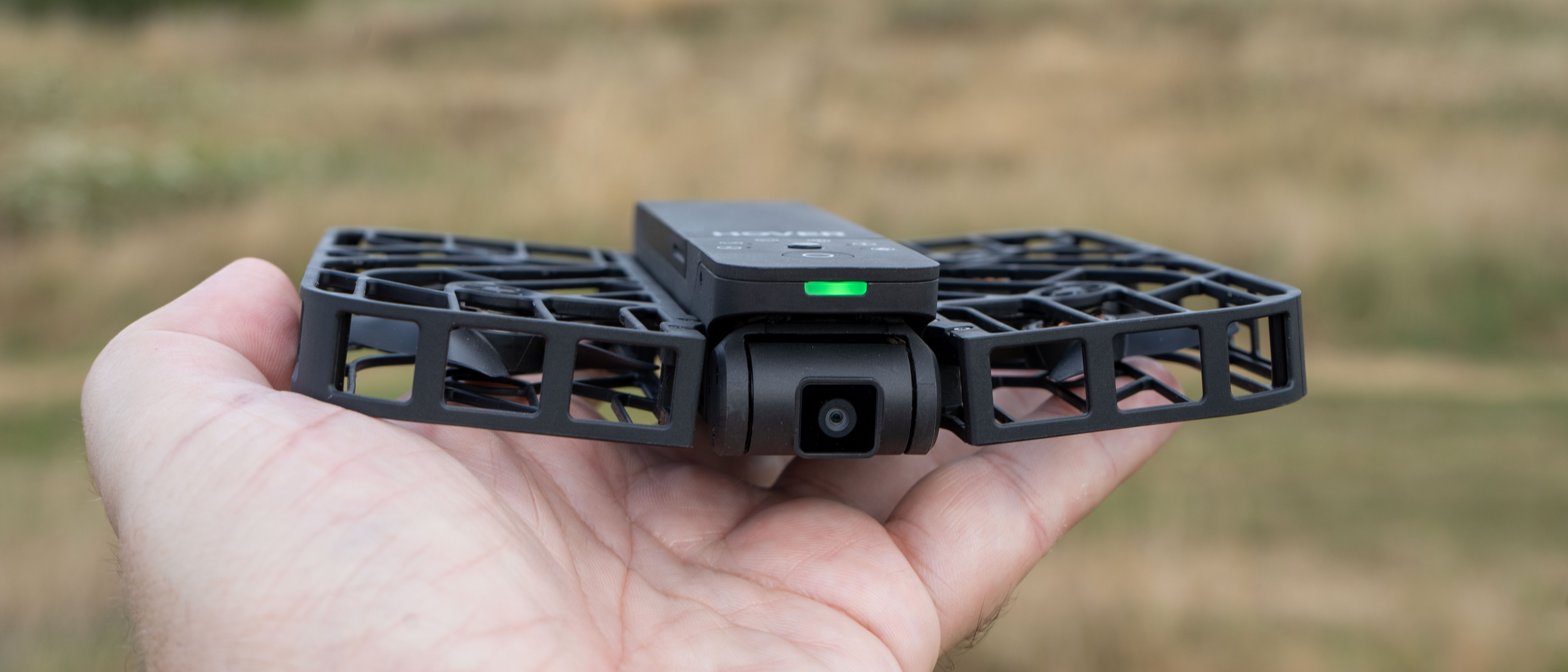 Hover Air X1 Pocket-Sized Self-Flying Drone Camera 32G 125g 2.7K