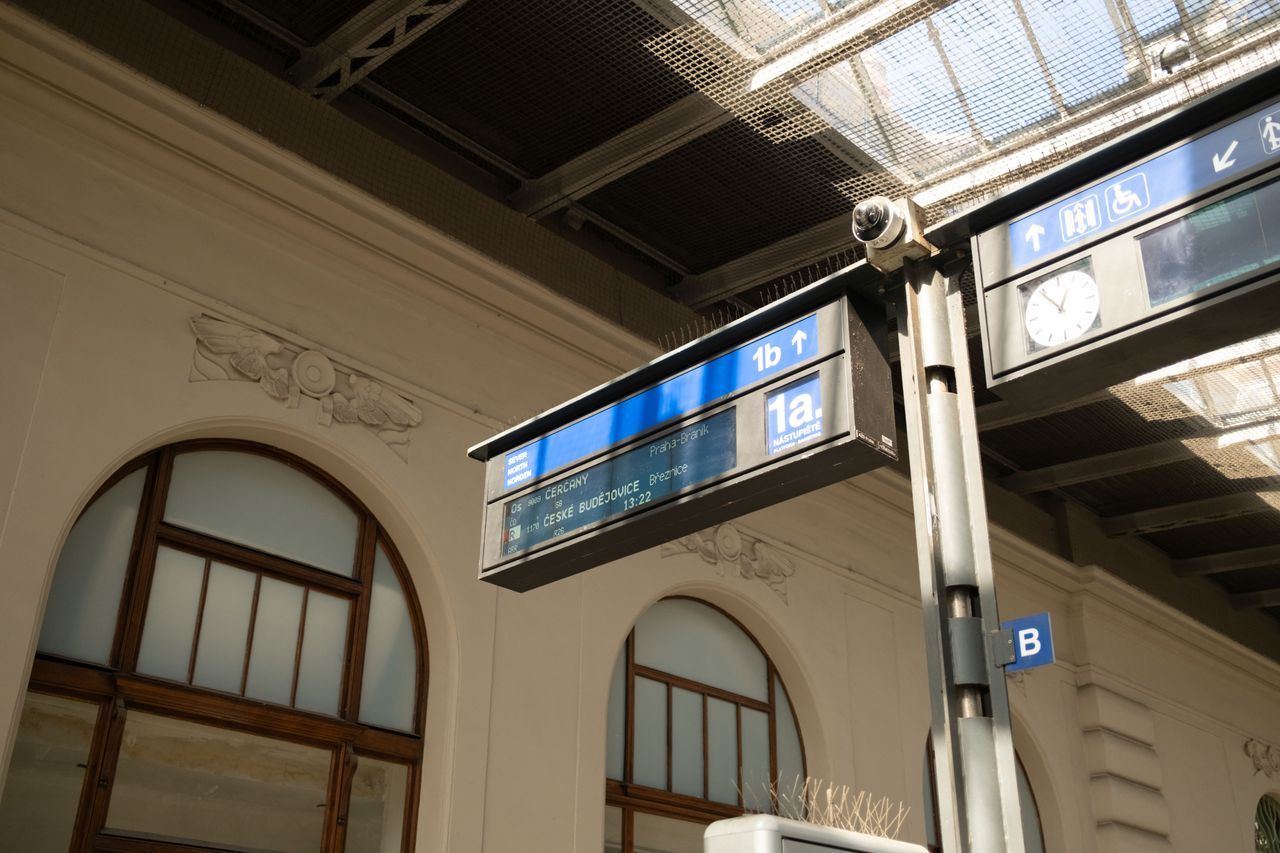 Train board in Prague train station
