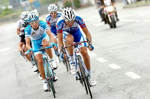The breakaway is led by Quick Step's Jerome Pineau