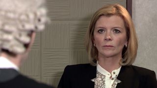 Coronation Street spoilers Leanne enters the witness box.