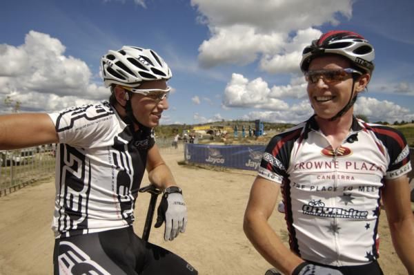 A happy Paul Van Der Ploeg with Ben Henderson after the finish of the short track.
