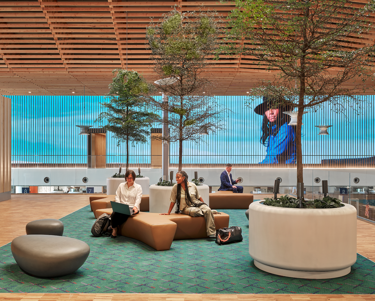One of the goals of the new terminal build at PDX was to simplify messaging by eliminating the need for content players. Shepler and his team sought to reduce hardware requirements and transition to a URL-based solution.
