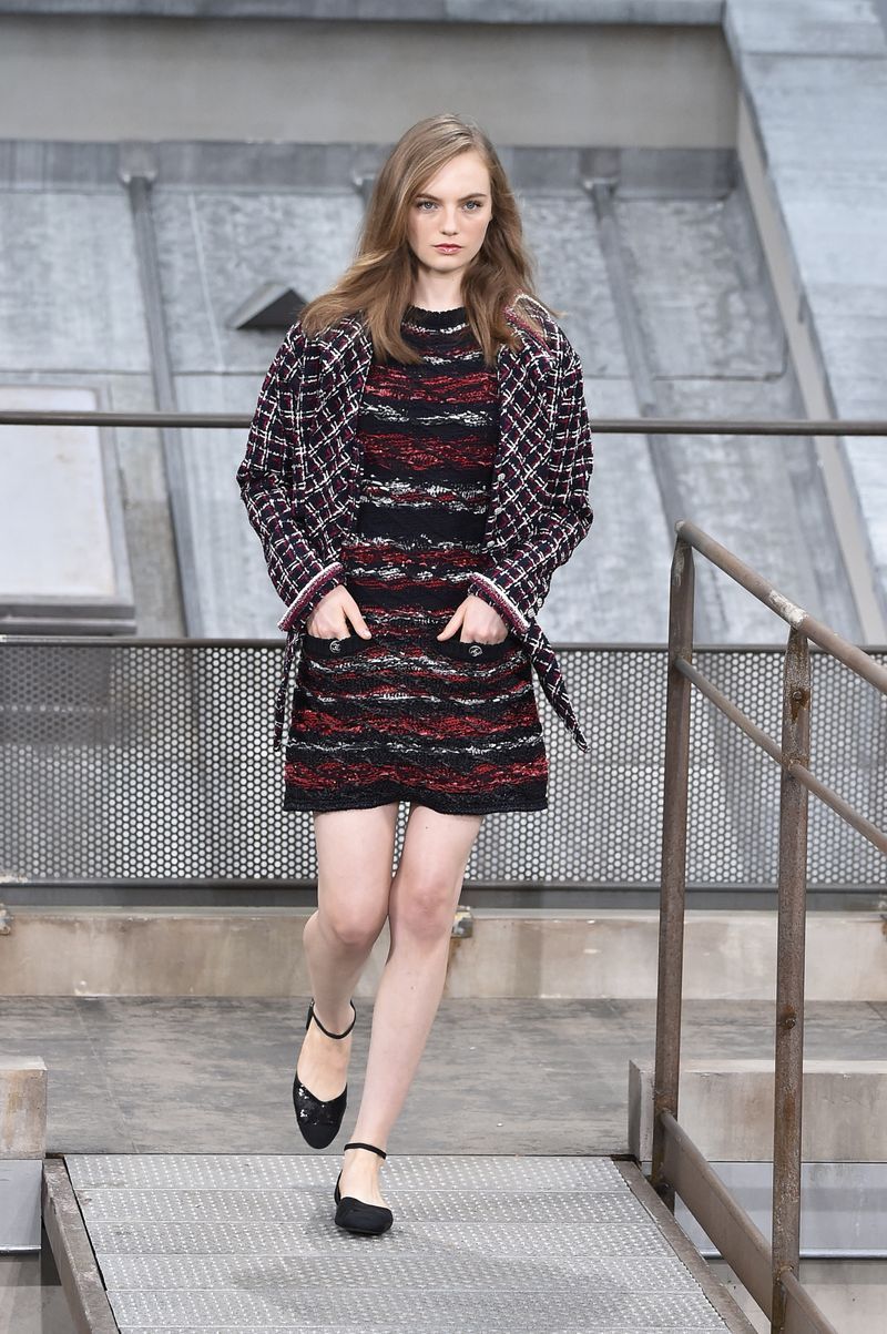 chanel runway paris fashion week womenswear spring summer 2020