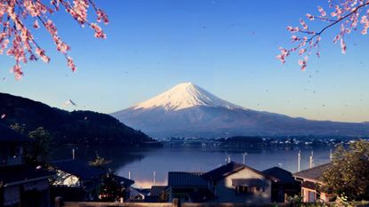 Mt Fuji seen in the cinematic teaser for Forza Horizon 6.