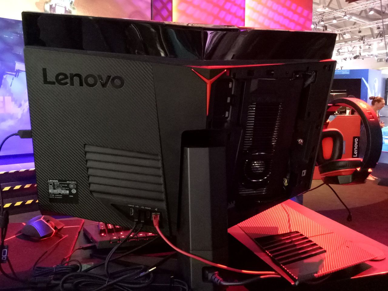 Lenovo Y910