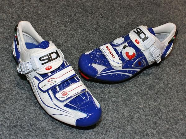 The Sidi Genius 6.6 Carbon Lite and Dragon 2 Carbon shoes will both be available in a striking white and blue Vernice finish.
