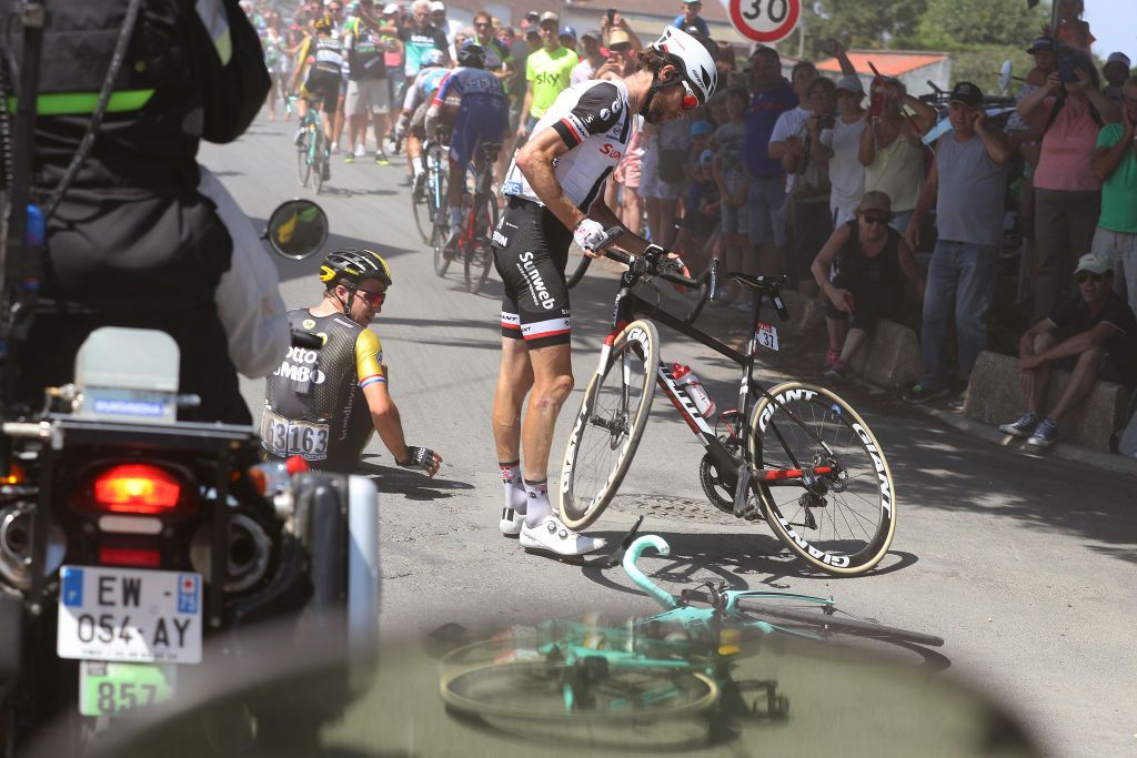 Laurens ten Dam (Sunweb) gets up after a crash