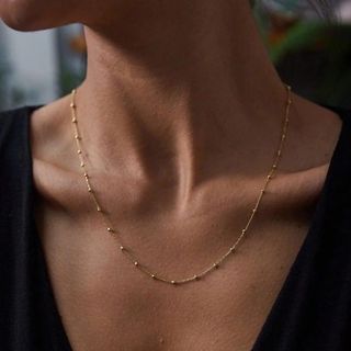 Gold-toned dainty chain necklace 