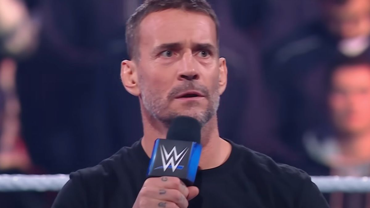 CM Punk Signs With WWE RAW, Enters 2024 WWE Royal Rumble