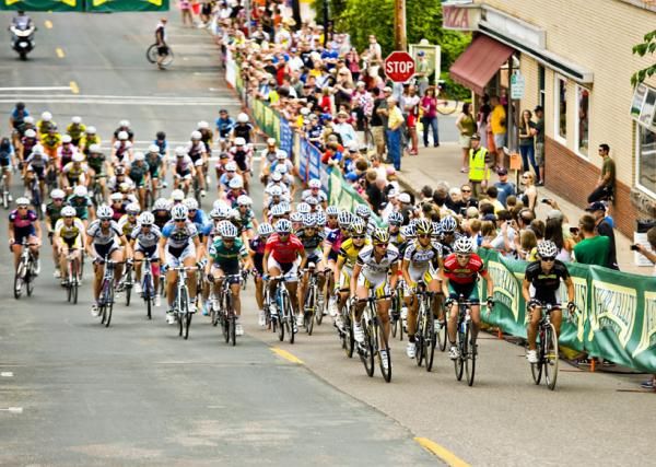 Shelley Evans (Peanut Butter &amp; Co TWENTY12) and Erinne Willock (Webcor Builders) lead the women's field up Chilkoot Hill.
