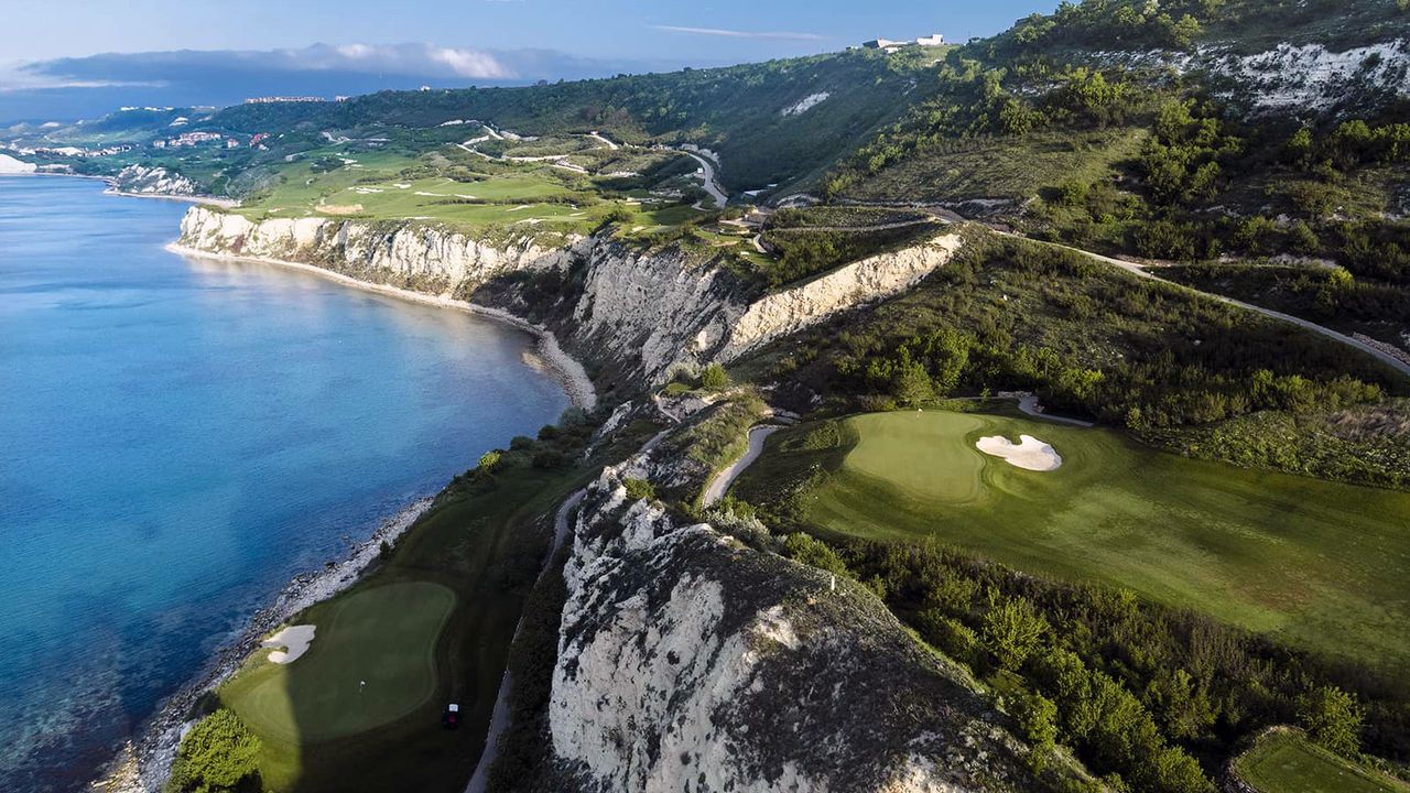 I&#039;ve Played Over 1,000 Courses And These Are My Favourite 10 - Thracian Cliffs - Aerial