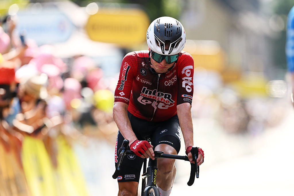 'It's just about reaching Paris' - rib injury undermines Lennert van Eetvelt's Tour de France ambitions