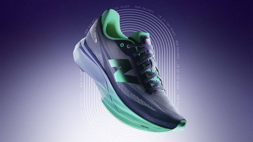 TAG Heuer Connected Calibre E5 \00d7 New Balance Edition