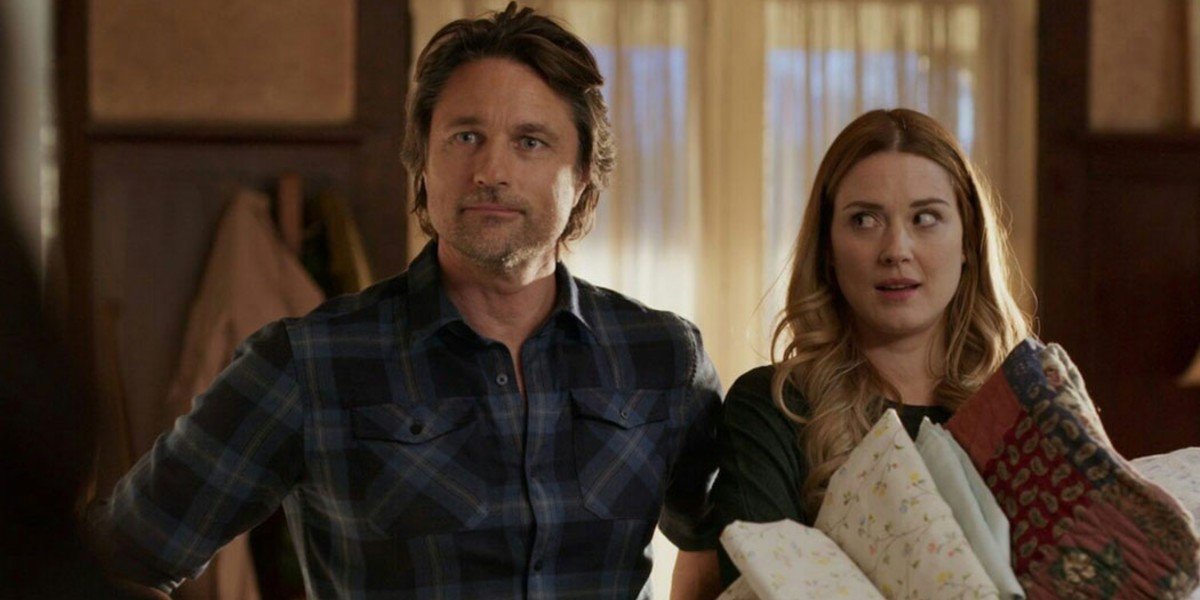 Martin Henderson, Alexandra Breckenridge - Virgin River