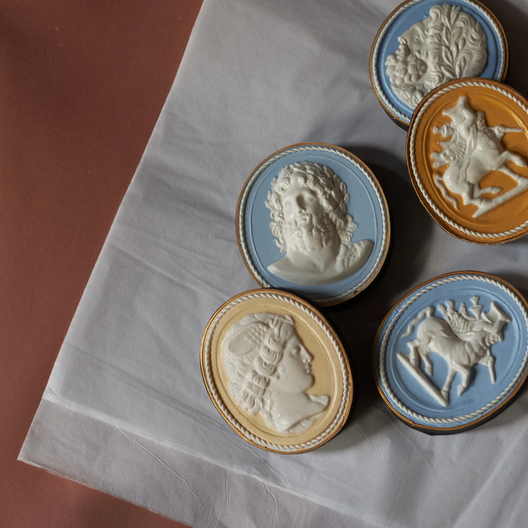 Classical paperweights