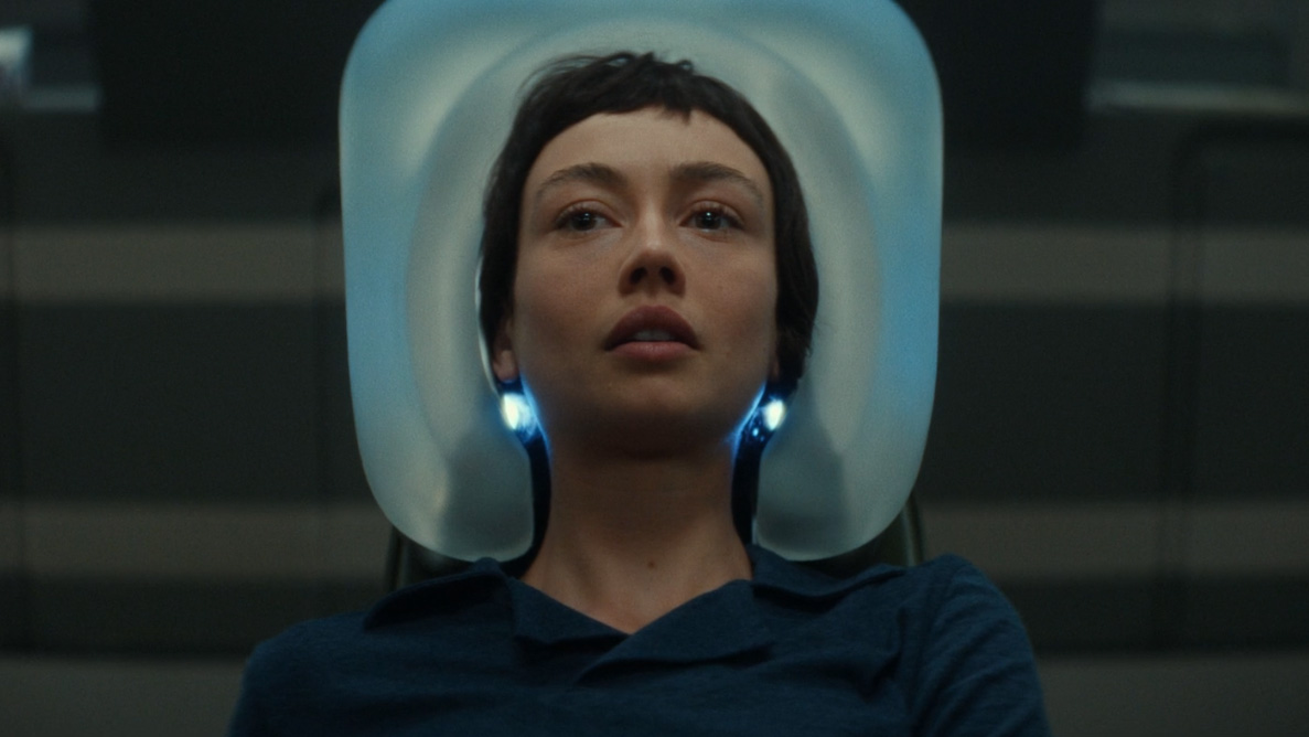 Sydney Chandler as Wendy in Alien: Earth episode 4.