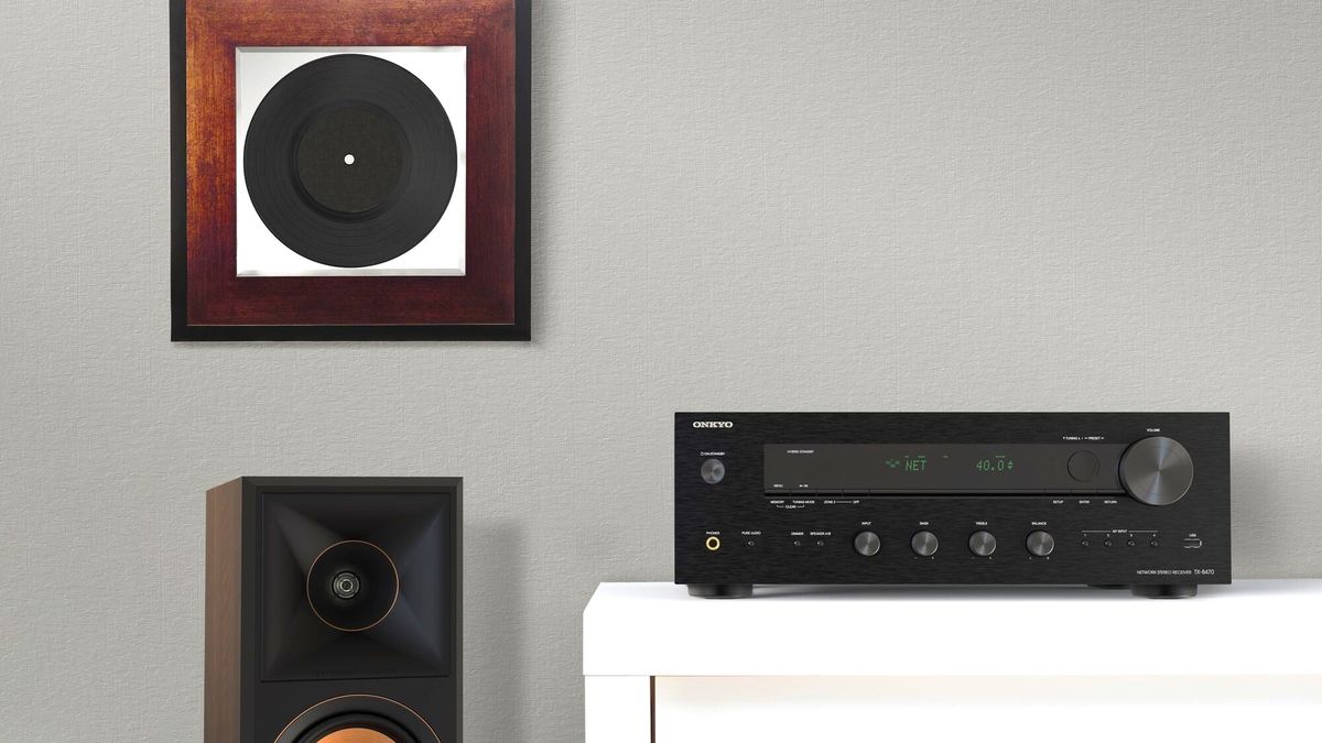 Onkyo's new AV receiver combines audiophile-grade vinyl playback 