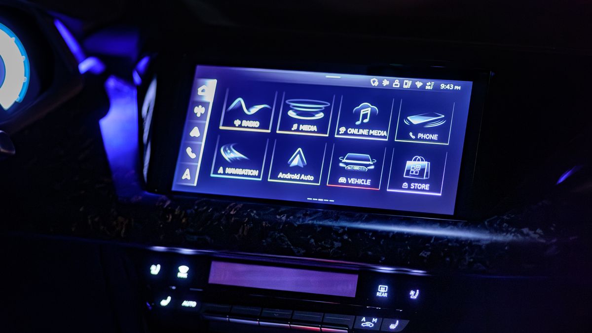 2026 Audi RS e-tron RT review.