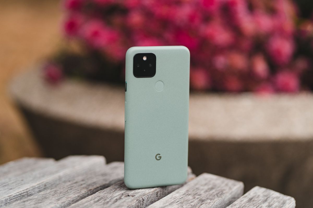 Google Pixel 5 vs. iPhone 12: Which should you buy?