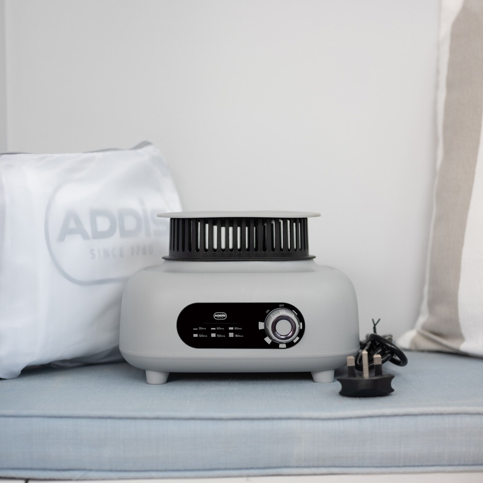 addis heat pod with cover on a seat