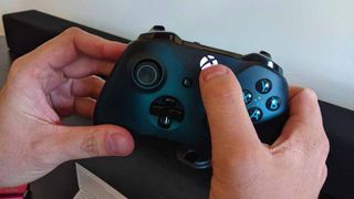 Pressing Home button on Xbox controller