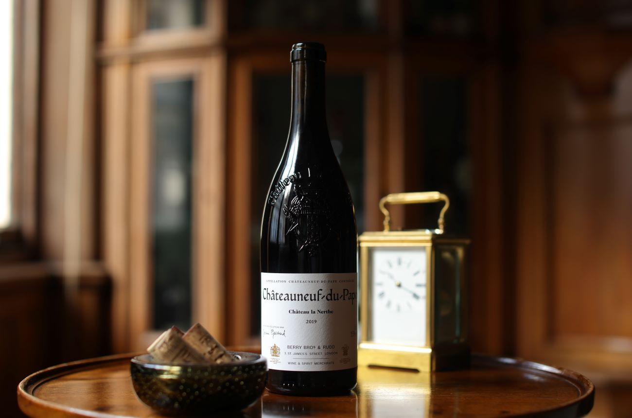 Berry Bros embraces capsule-free wine with its Own Selection Ch&acirc;teauneuf-du-Pape 2019