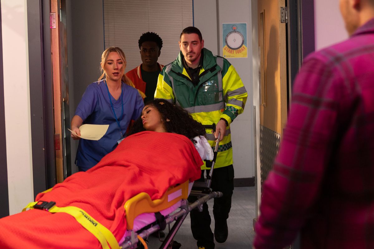 Vicky Grant is rushed to hospital in a critical condition in Hollyoaks. 