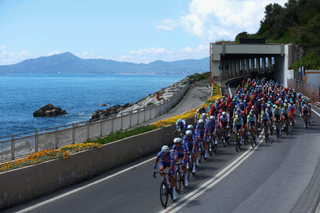 Alpecin-Deceuninck lead stage 5 of the Giro d'Italia