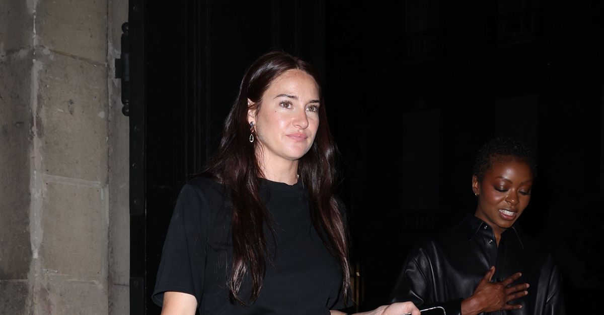The Chic Fall-Friendly Accessories Trend to Wear With Heels The Chic Fall-Friendly Accessories Trend to Wear With Heels