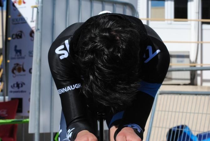 Peter Kennaugh chills out short after the prologue, showing his dark, carefully brushed hair