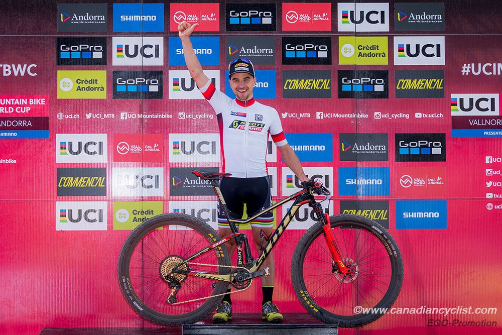 World Cup leader Nino Schurter with his golden bike