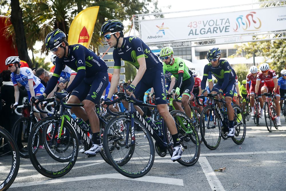 Movistar riders roll out for the start of stage 1