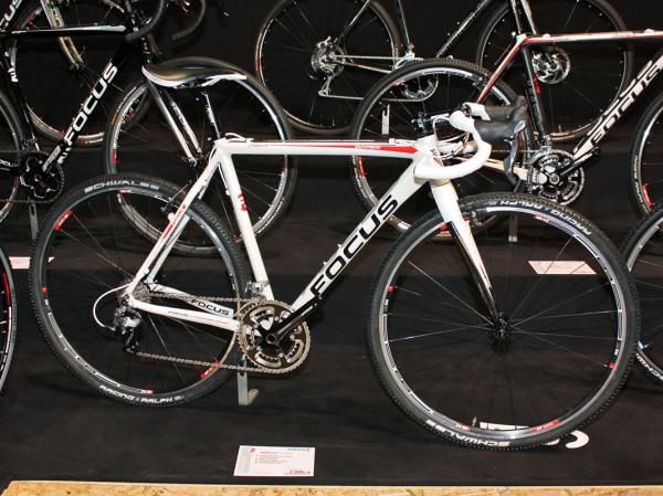 Focus's Mares AX 1.0 looks to be a good value for the 2011 'cross season with a triple-butted hydroformed aluminum frame and a race-ready parts pick. And even better, they'll be available in time for this year's race season.