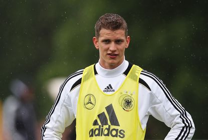 Lars Bender during a Germany training session