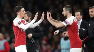 Mesut Ozil Henrikh Mkhitaryan