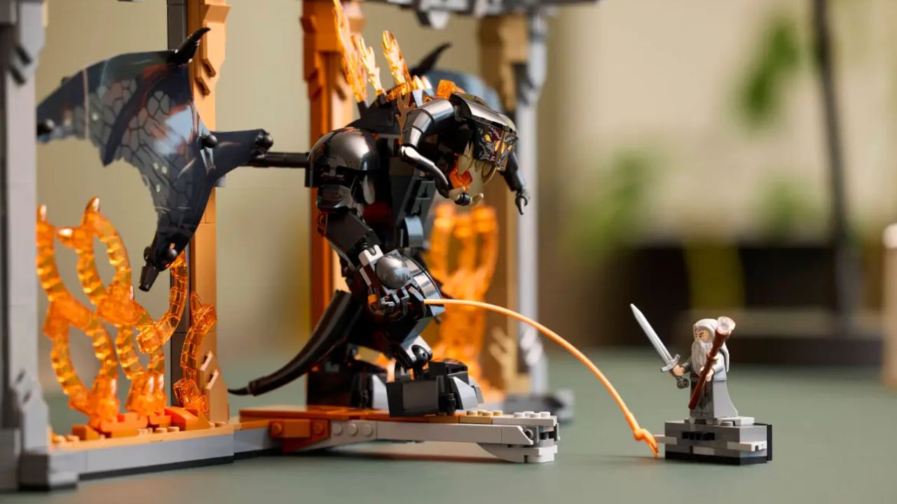 Lego Balrog Book Nook Balrog stares down Gandalf minifigure