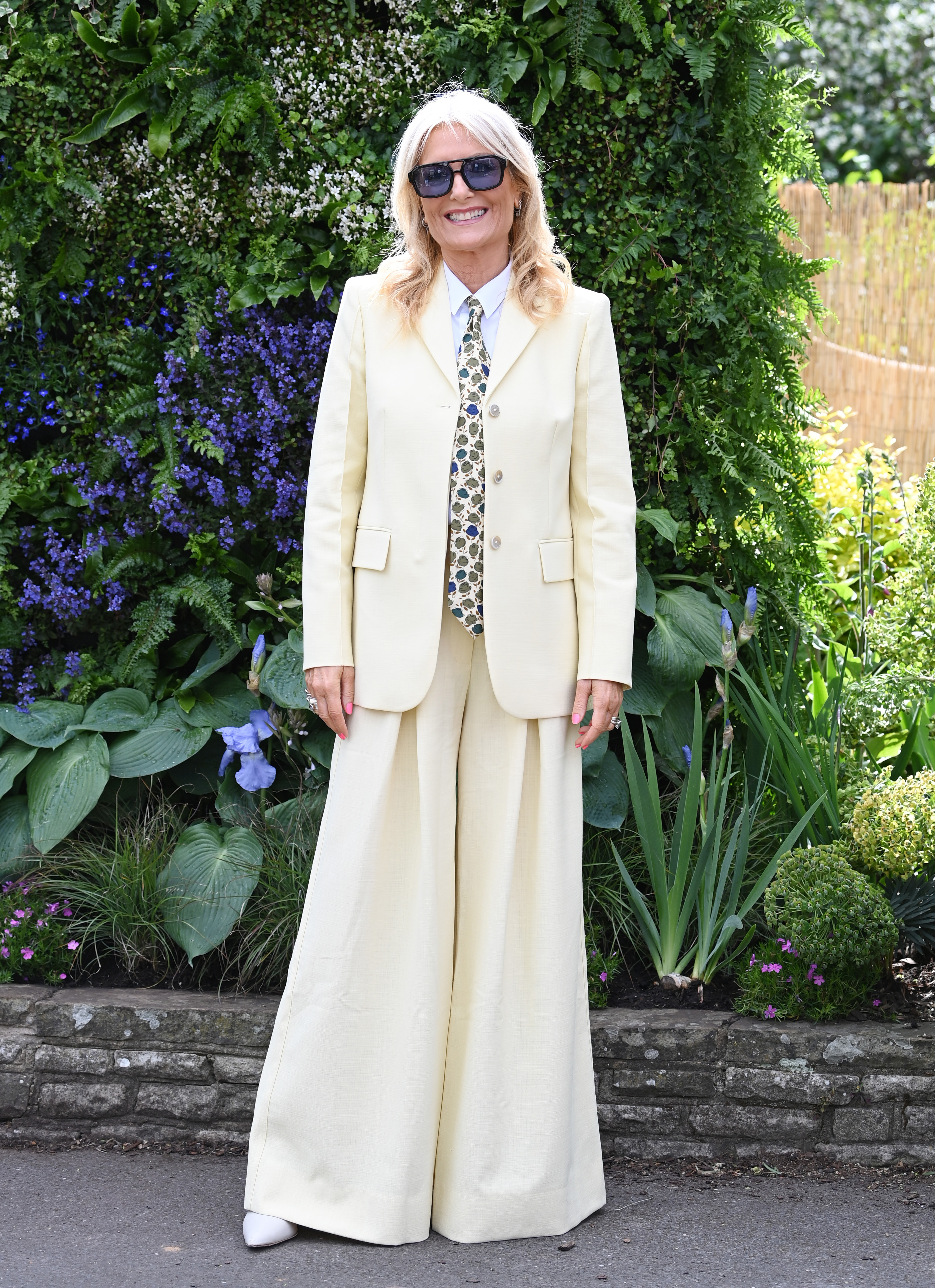 Gaby Roslin wearing a cream suit