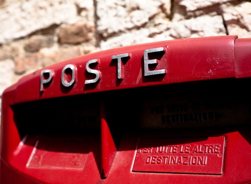 Italian post