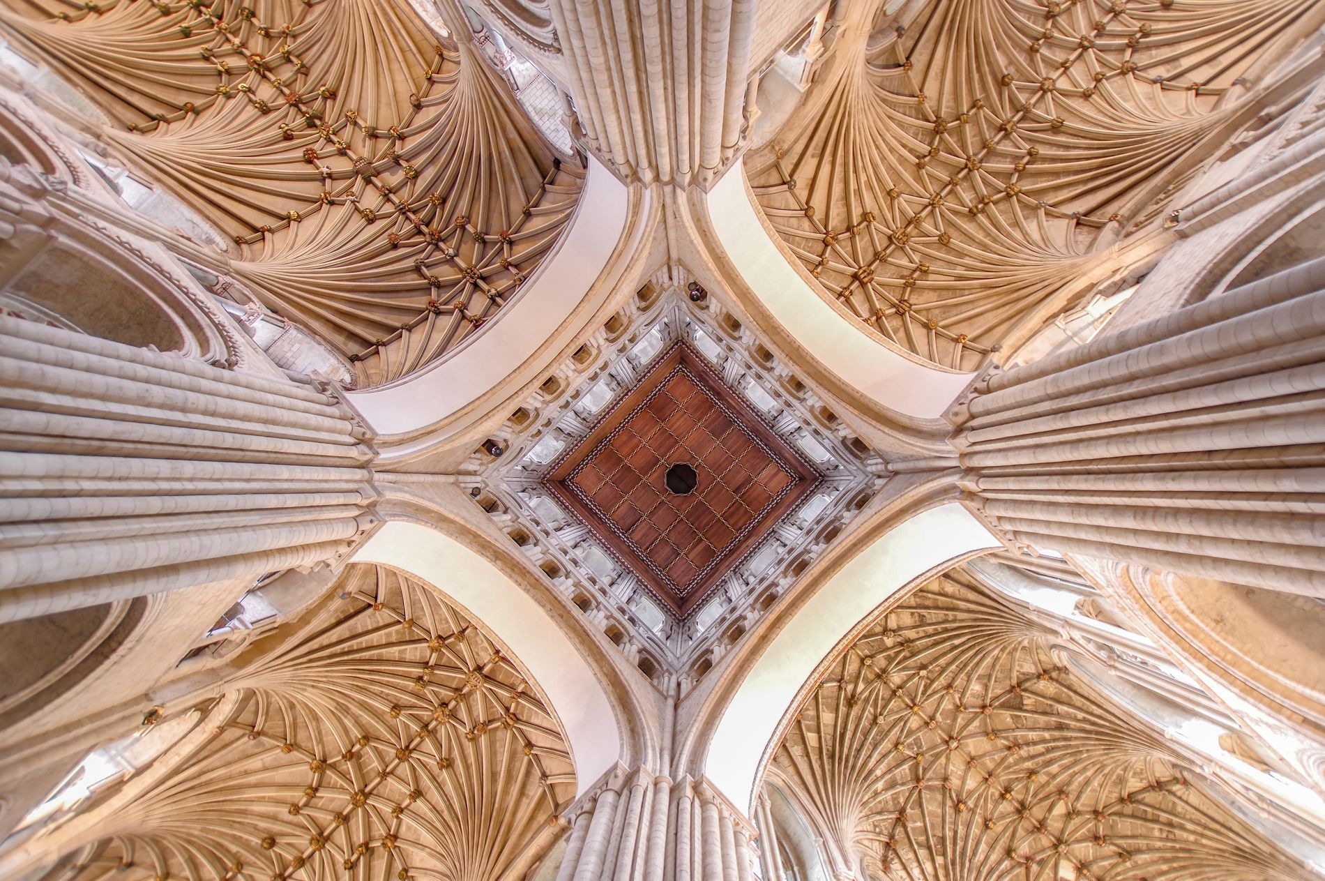GuruShots - Captivating Architecture August 2025