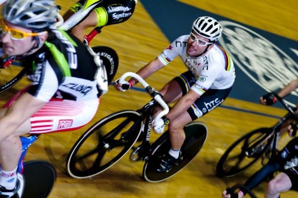 Cavendish enjoying his return to the track