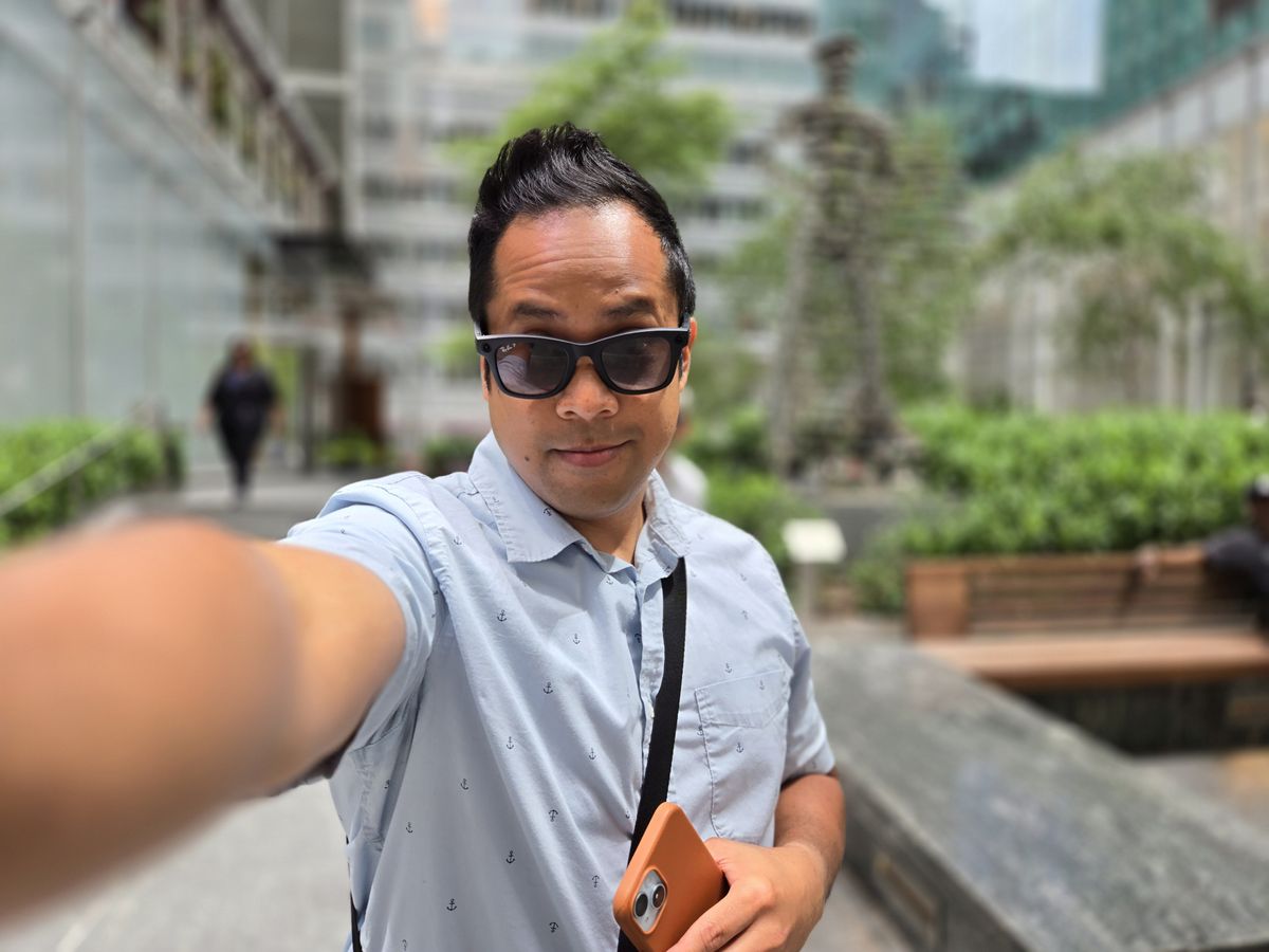 Samsung Galaxy S24 Plus portrait sample.