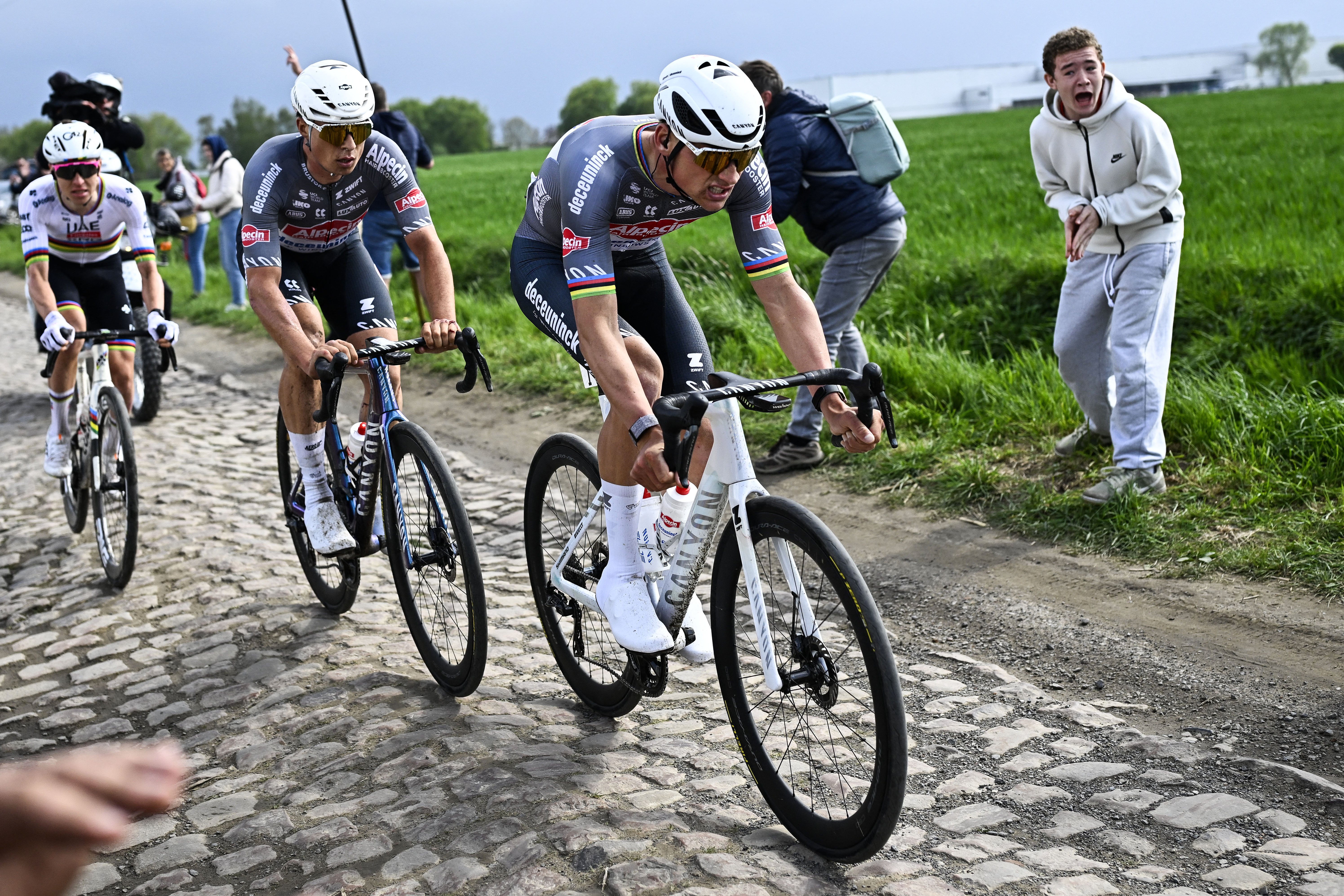 Mathieu van der Poel on the front at Paris-Rohbaix